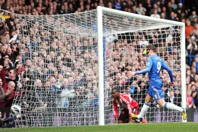 Bóng đá Anh (đêm 7-4): Thắng Sunderland 2 - 1, Chelsea trở lại tốp 3