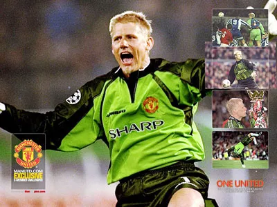 Ngày 24, 25-4, thủ môn huyền thoại Peter Schmeichel tới Việt Nam