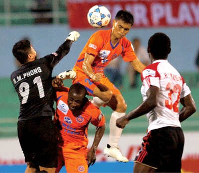 Lượt 6 V-League 2013: Đồng Nai xứng danh hiện tượng