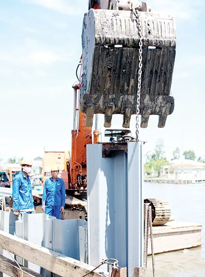 Cừ bản nhựa - Giải pháp hiệu quả xử lý chống ngập và sạt lở