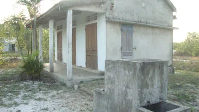 Nhà bỏ hoang Nhà bỏ hoang