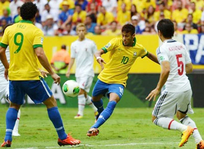 Khai mạc Confederations Cup 2013: Brazil thắng Nhật Bản 3 - 0