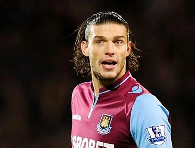 Andy Carroll gút lại hợp đồng chuyển nhượng sang West Ham