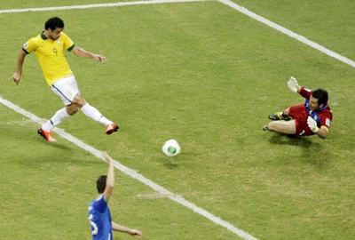 Confederations Cup 2013 - Bảng A: Brazil thắng Italia 4 - 2