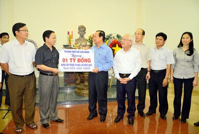 City leaders offer VND1 billion for restoration of Nguyen Van Troi Memorial House (Photo:SGGP) City leaders offer VND1 billion for restoration of Nguyen Van Troi Memorial House (Photo:SGGP)