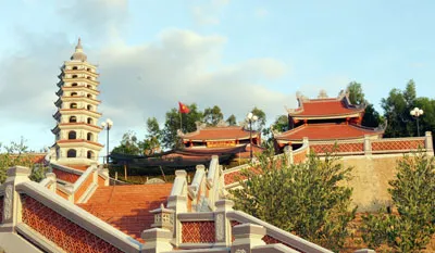 Toàn cảnh Đền tưởng niệm. Ảnh: Minh Phong Toàn cảnh Đền tưởng niệm. Ảnh: Minh Phong