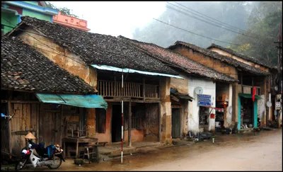 Đề nghị xác định những ngôi nhà cổ Đồng Văn cần tu bổ khẩn cấp