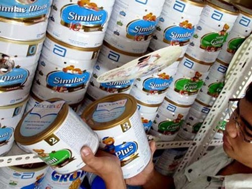 Food watchdog asks importer to recall contaminated milk formula (Photo: Courtesy of VFA) Food watchdog asks importer to recall contaminated milk formula (Photo: Courtesy of VFA)