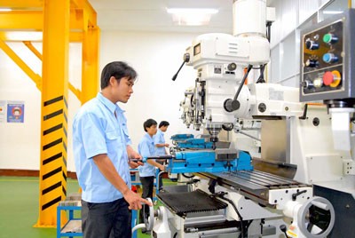 Workers at Saigon Industry Company (Photo: SGGP) Workers at Saigon Industry Company (Photo: SGGP)