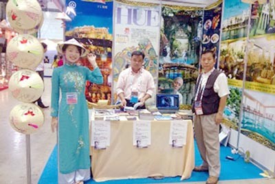 Vietnam’s pavilion in the JATA Tourism Forum and Travel Showcase 2013 Vietnam’s pavilion in the JATA Tourism Forum and Travel Showcase 2013