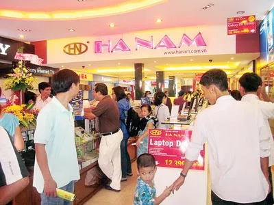 Điện máy Hà Nam luôn đông khách do nhiều chương trình khuyến mại lớn thu hút khách hàng Điện máy Hà Nam luôn đông khách do nhiều chương trình khuyến mại lớn thu hút khách hàng