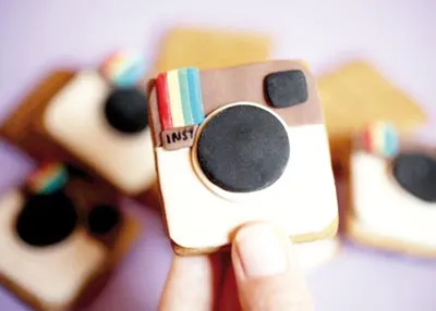 Hơn 60% người dùng Instagram tích cực hàng tháng ở ngoài nước Mỹ. Hơn 60% người dùng Instagram tích cực hàng tháng ở ngoài nước Mỹ.