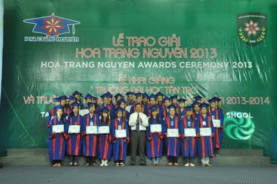 Selected students at the ceremony Selected students at the ceremony