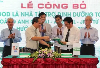 Cải thiện dinh dưỡng hay cải tạo tư duy?