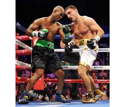 Bernard Hopkins - 48 tuổi, vẫn... đấm tốt