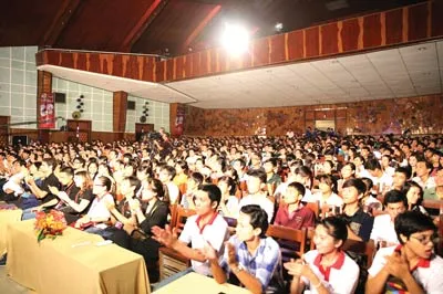 Khơi nguồn “Hành trình vì Khát vọng Việt”: Tiếp sức thế hệ trẻ Việt Nam sáng tạo “bản đồ làm giàu” ảnh 2 Khơi nguồn “Hành trình vì Khát vọng Việt”: Tiếp sức thế hệ trẻ Việt Nam sáng tạo “bản đồ làm giàu” ảnh 2