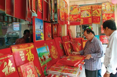 Hết lòng chiều người tiêu dùng