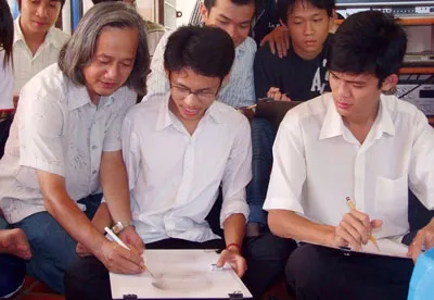 Thầy giáo… nghiệp dư