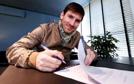 Barca đã lên kế hoạch gia hạn hợp đồng với Lionel Messi. Barca đã lên kế hoạch gia hạn hợp đồng với Lionel Messi.