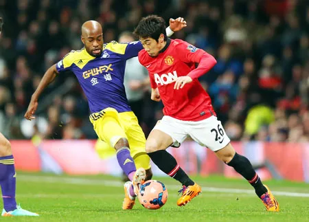 Swansea City (trái) sẽ gặp lại Man.United vào cuối tuần này ở vòng 21 Premier League. Swansea City (trái) sẽ gặp lại Man.United vào cuối tuần này ở vòng 21 Premier League.