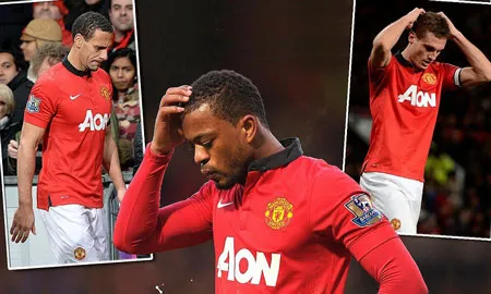 Rio Ferdinand (trái) Patrice Evra và Nemanja Vidic đều tuyên bố ra đi cuối mùa. Rio Ferdinand (trái) Patrice Evra và Nemanja Vidic đều tuyên bố ra đi cuối mùa.