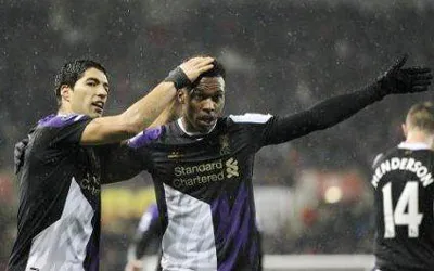 Vừa trở lại sau chấn thương, ngay lập tức tiền đạo Daniel Sturridge (phải) ghi bàn cho Liverpool. Vừa trở lại sau chấn thương, ngay lập tức tiền đạo Daniel Sturridge (phải) ghi bàn cho Liverpool.