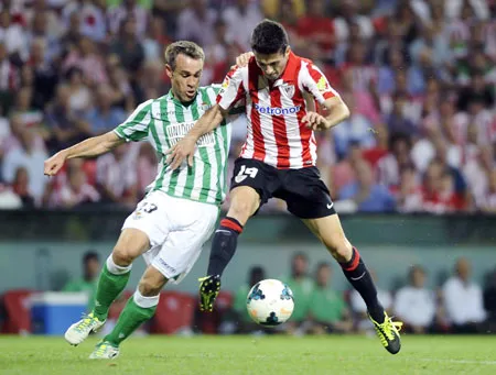 Bilbao (phải) chơi rất hay trên sân nhà khi đang trải qua chuỗi 5 chiến thắng liên tiếp.