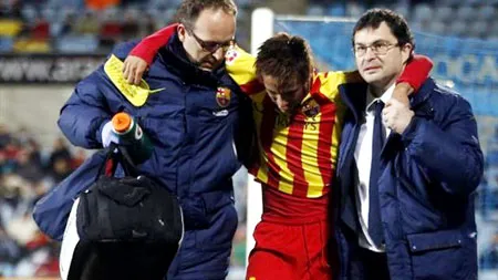 Neymar rời sân sau chưa đầy 25 phút Neymar rời sân sau chưa đầy 25 phút