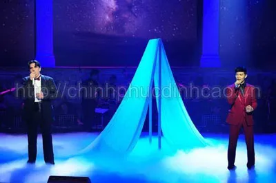 Ca sĩ Ngọc Anh đoạt ngôi quán quân Chinh phục đỉnh cao 2014 ảnh 9 Ca sĩ Ngọc Anh đoạt ngôi quán quân Chinh phục đỉnh cao 2014 ảnh 9