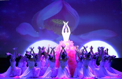 Dance performance “Lotus” Dance performance “Lotus”