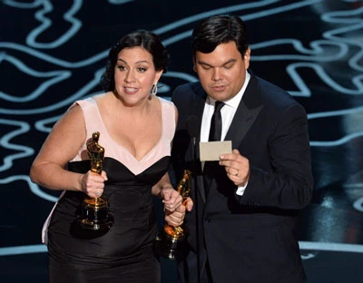 Robert Lopez và Kristen Anderson-Lope nhận giải Bài hát trong phim hay nhất. Robert Lopez và Kristen Anderson-Lope nhận giải Bài hát trong phim hay nhất.