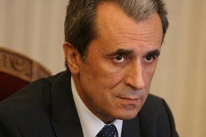 Bulgarian Prime Minister Plamen Vasilev Oresharski (Source: novinite.com) Bulgarian Prime Minister Plamen Vasilev Oresharski (Source: novinite.com)