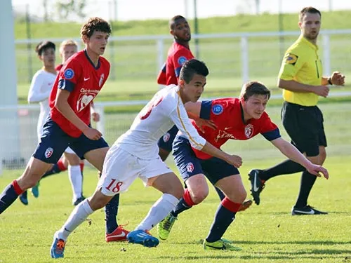 Thanh Tùng (18).. Thanh Tùng (18)..