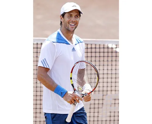 Lâu lắm rồi, người ta mới trông thấy Verdasco nở nụ cười thật tươi như thế này. Lâu lắm rồi, người ta mới trông thấy Verdasco nở nụ cười thật tươi như thế này.