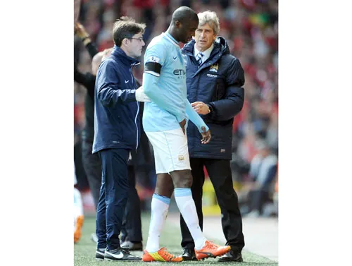 Ca chấn thương của Yaya Toure sẽ khiến Man.City gặp rất nhiều khó khăn trong giai đoạn còn lại của mùa giải. Ca chấn thương của Yaya Toure sẽ khiến Man.City gặp rất nhiều khó khăn trong giai đoạn còn lại của mùa giải.