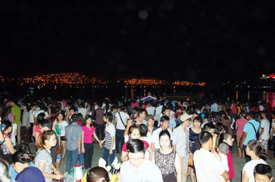 Festival Huế 2014: Mê hoặc với nghệ thuật “Sắp đặt lửa”
