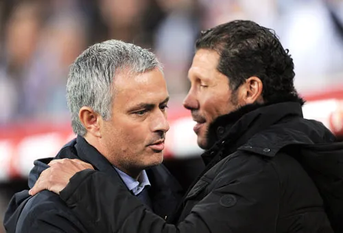 Giữa HLV Diego Simeone (phải) và HLV Jose Mourinho có nhiều điểm tương đồng.