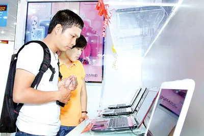 Nghỉ lễ 30-4 và 1-5: Cơ hội lớn mua sắm siêu tiết kiệm
