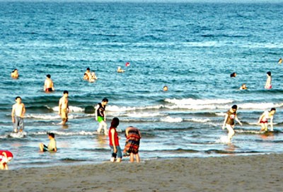 Lang Co bay (Photo: SGGP) Lang Co bay (Photo: SGGP)