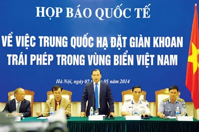 Quang cảnh buổi họp báo quốc tế tại Hà Nội. Quang cảnh buổi họp báo quốc tế tại Hà Nội.