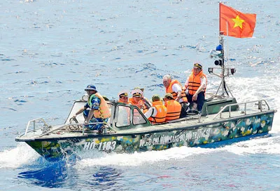 Tiến tới Đại hội Đại biểu MTTQ Việt Nam TPHCM lần thứ X (2014 - 2019): Đoàn kết vì tuyến đầu Tổ quốc