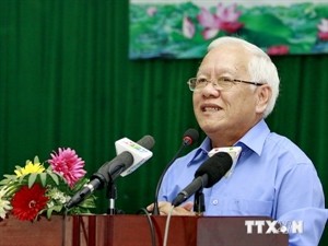 Le Hoang Quan, Chairman of the municipal People’s Committee, speaks at the meeting (Photo: VNA Le Hoang Quan, Chairman of the municipal People’s Committee, speaks at the meeting (Photo: VNA