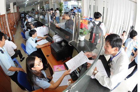 Automated customs clearance is conducted at Cat Lai Port in HCMC on June 9 (Photo: SGGP) Automated customs clearance is conducted at Cat Lai Port in HCMC on June 9 (Photo: SGGP)