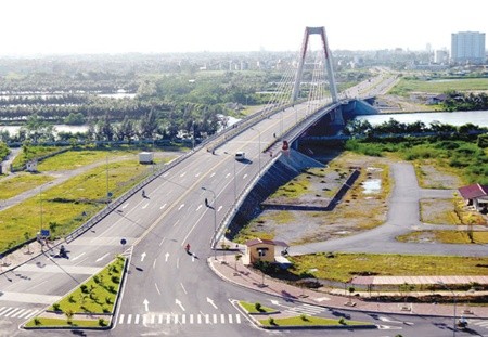 The Rao 2 Bridge, linking Le Chan with Duong Kinh district in northern Hai Phong Port City, is one of Finland's official development assistance (ODA) projects. The pylon-cable stayed bridge measuring 248m long and 25.5m wide was put into use in 2012 (Photo: VNA/VNS) The Rao 2 Bridge, linking Le Chan with Duong Kinh district in northern Hai Phong Port City, is one of Finland's official development assistance (ODA) projects. The pylon-cable stayed bridge measuring 248m long and 25.5m wide was put into use in 2012 (Photo: VNA/VNS)