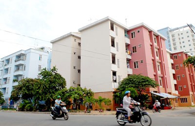 An Suong residential area for low income people and resettlement in District 12 (Photo: SGGP) An Suong residential area for low income people and resettlement in District 12 (Photo: SGGP)