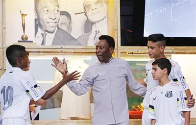 Pele mở bảo tàng ngay mùa World Cup ảnh 1 Pele mở bảo tàng ngay mùa World Cup ảnh 1