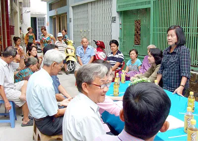 Lắng nghe dân
