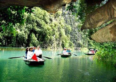 Quần thể danh thắng Tràng An được công nhận là Di sản thế giới