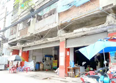 Chung cư vô chủ