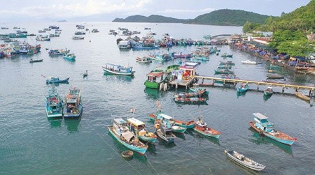 An Thoi Port in Phu Quoc Island in southern Kien Giang Province. Healthcare providers in sea and islands areas are facing a shortage of medical facilities and human resources. — VNA/VNS Photo Duy Khuong An Thoi Port in Phu Quoc Island in southern Kien Giang Province. Healthcare providers in sea and islands areas are facing a shortage of medical facilities and human resources. — VNA/VNS Photo Duy Khuong